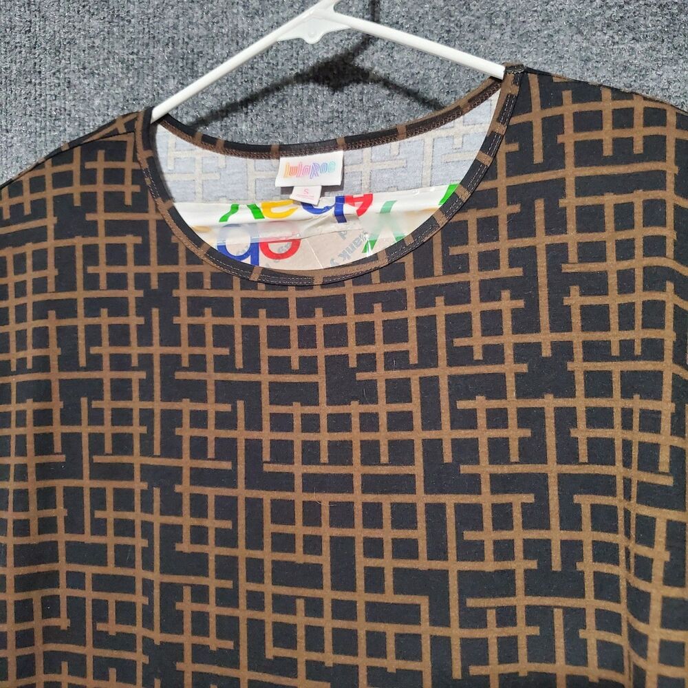 Lularoe Womens Irma Short Sleeve Shirt Small Brown Black Geometric Print New